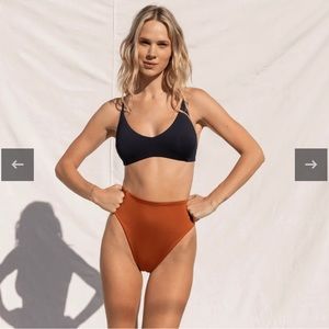 LEFT ON FRIDAY- Sunday Top